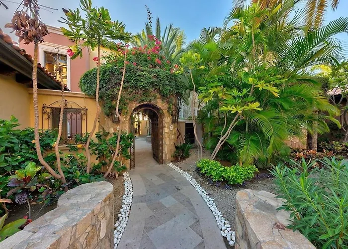 Luxurious 5Bd Del Mar Palmilla Staffed And Swimmable Beach